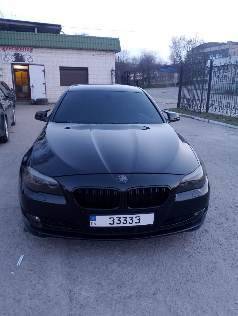 BMW 528i 3