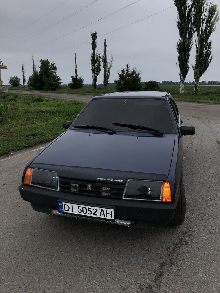 Lada 21099