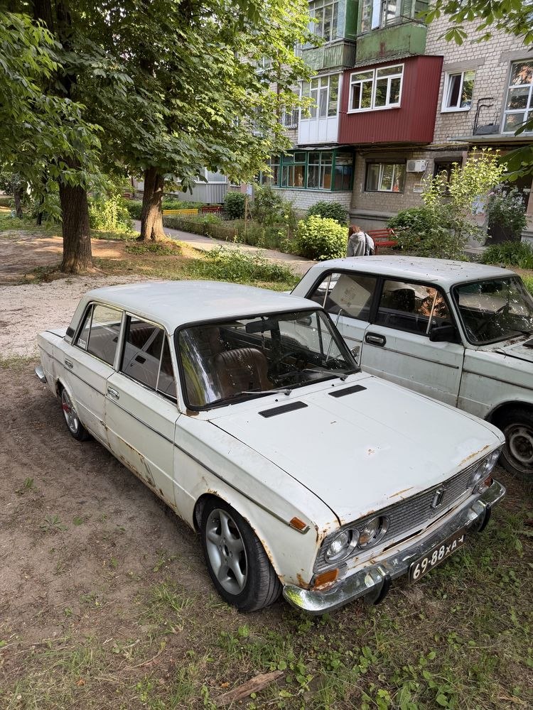 Lada 2103 1976гмотор 1.5корч