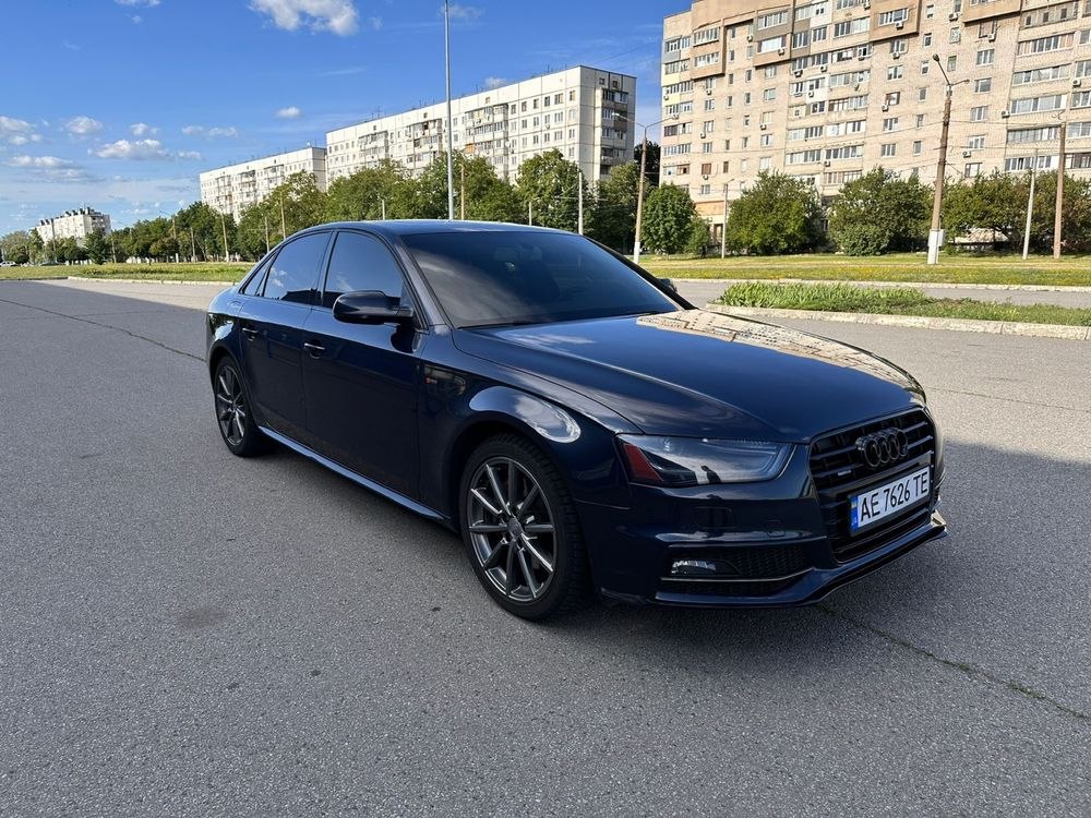 Audi a4 b8.