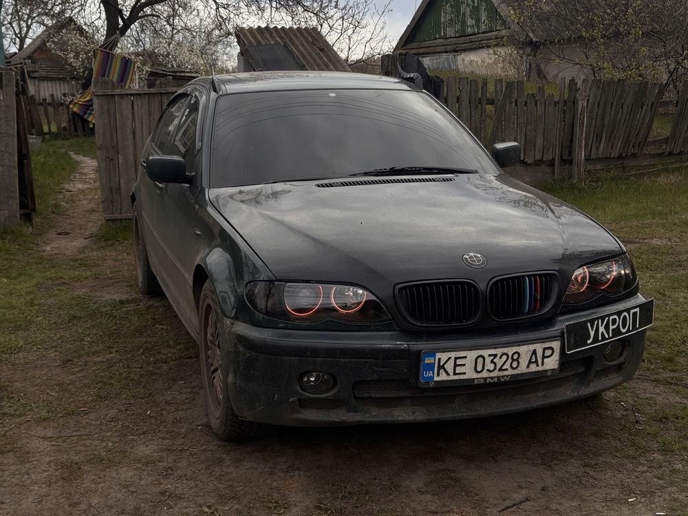 BMW 328I