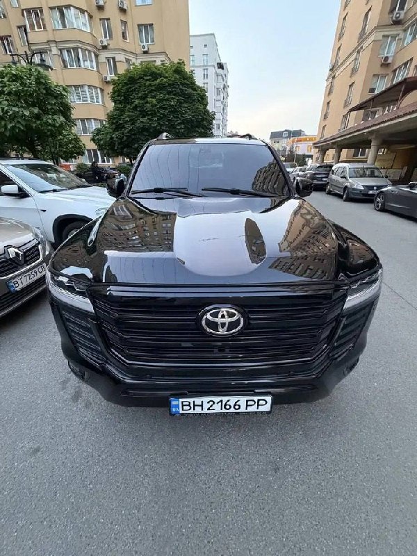 Toyota Land Cruiser 200