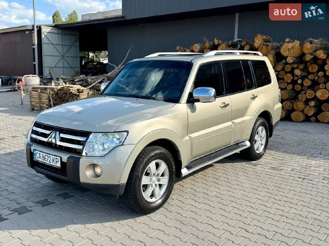 Mitsubishi Pajero Wagon