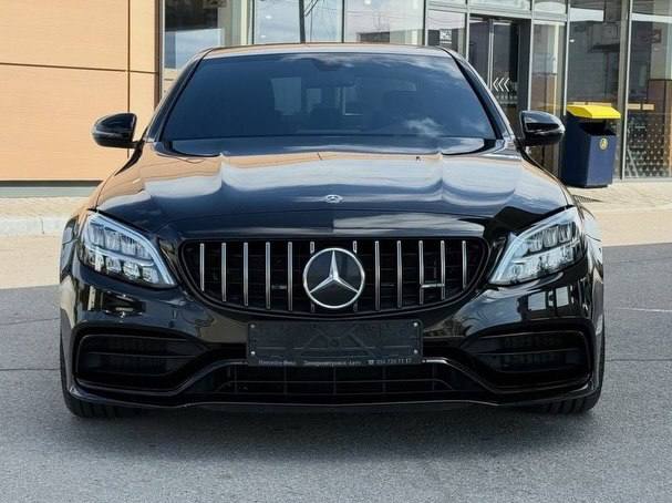 Mercedes-Benz C63 AMG