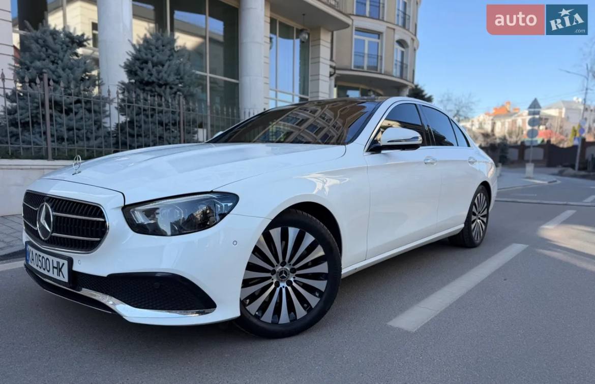 Mercedes-Benz E220d