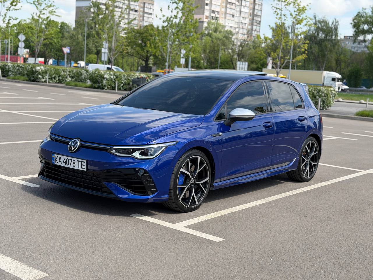 Volkswagen Golf R