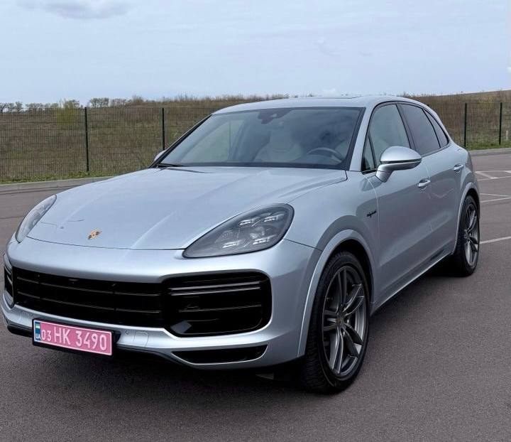 Porsche Cayenne Turbo S E-Hybrid