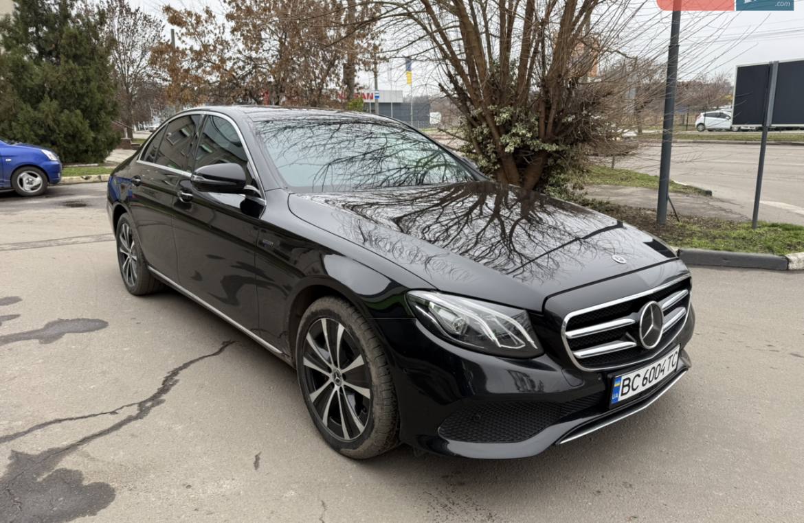Mercedes-Benz E300de