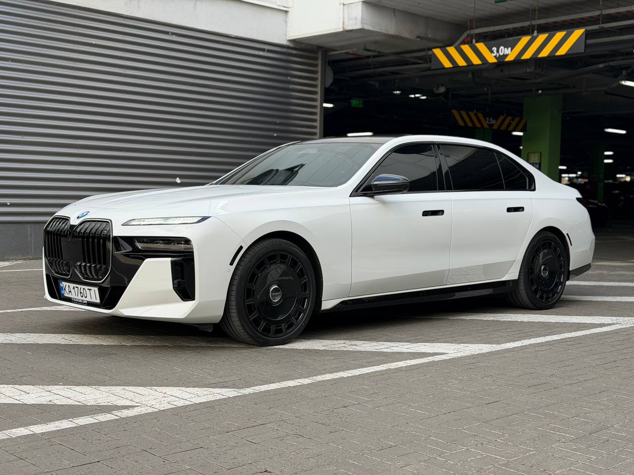 BMW 760i