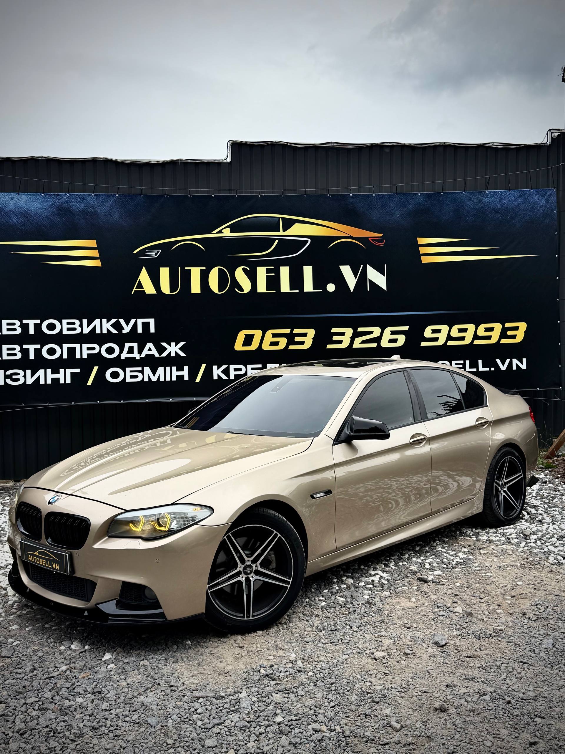 BMW F10 528i