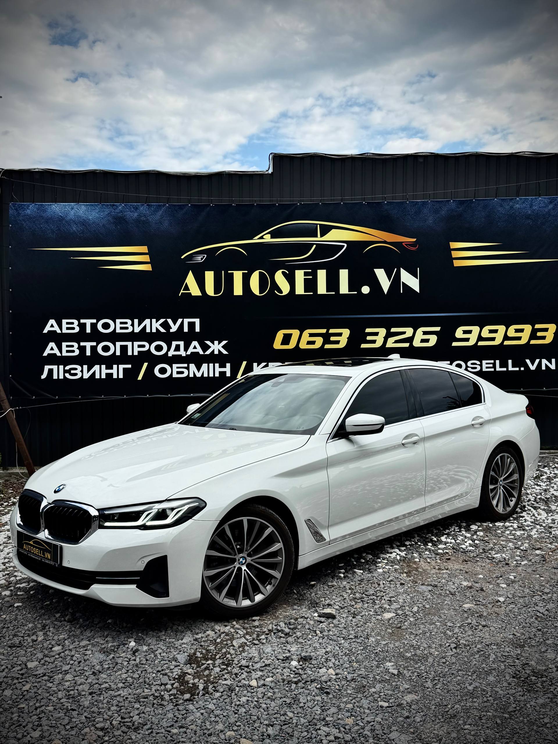 BMW G30