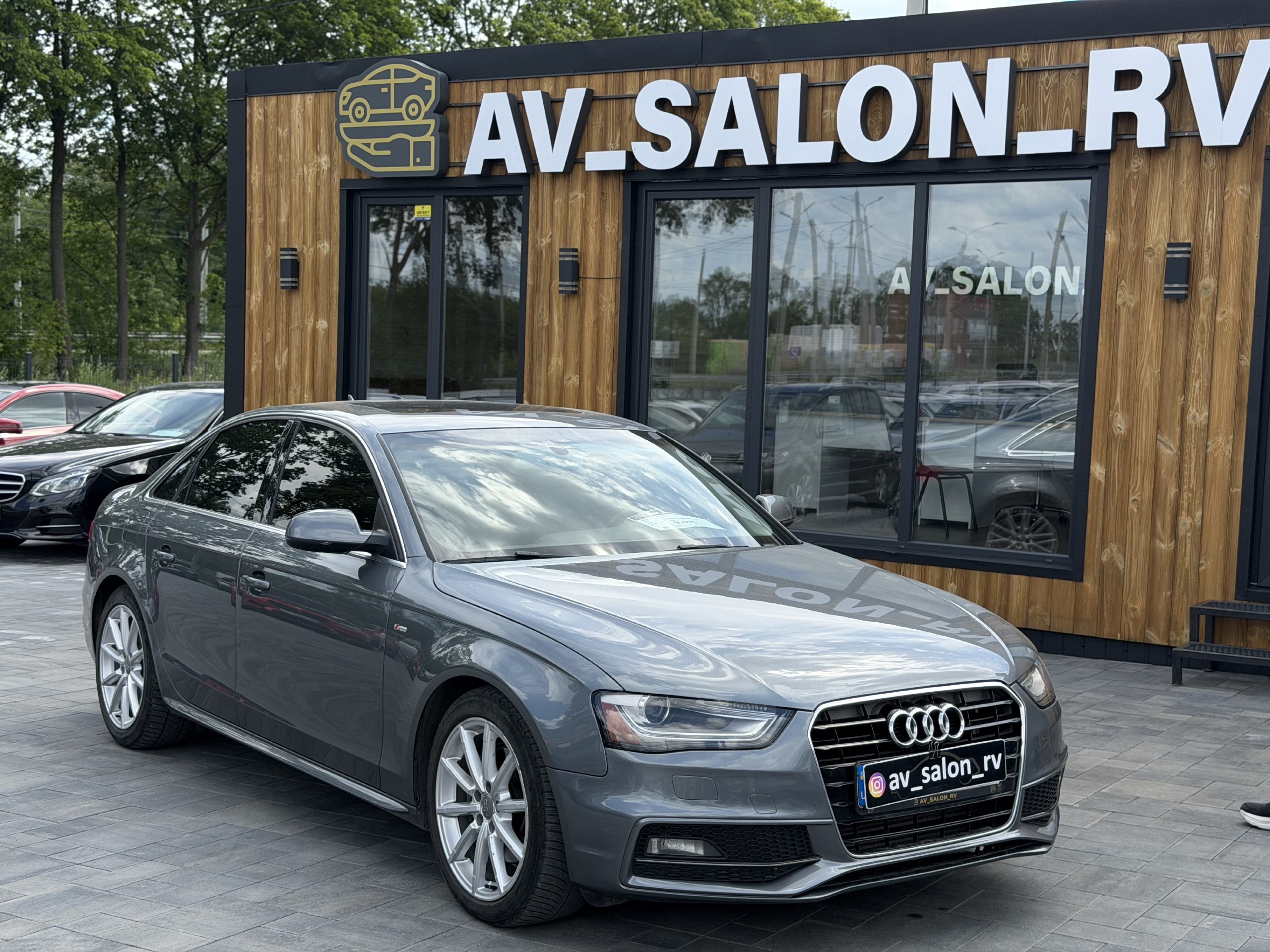 Audi A4