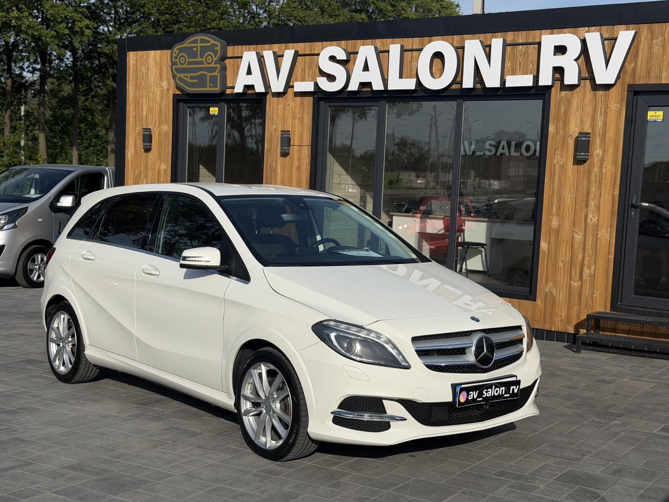 Mercedes-Benz B-Class