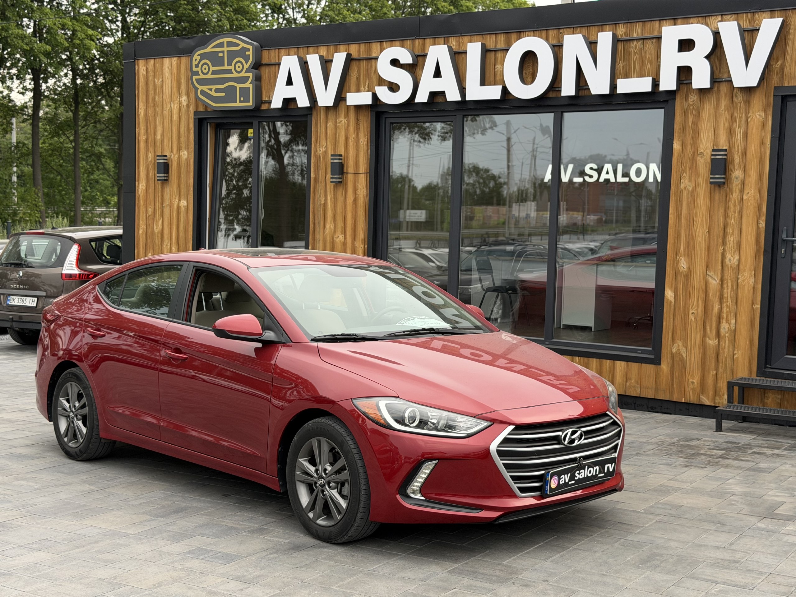 Hyundai Elantra