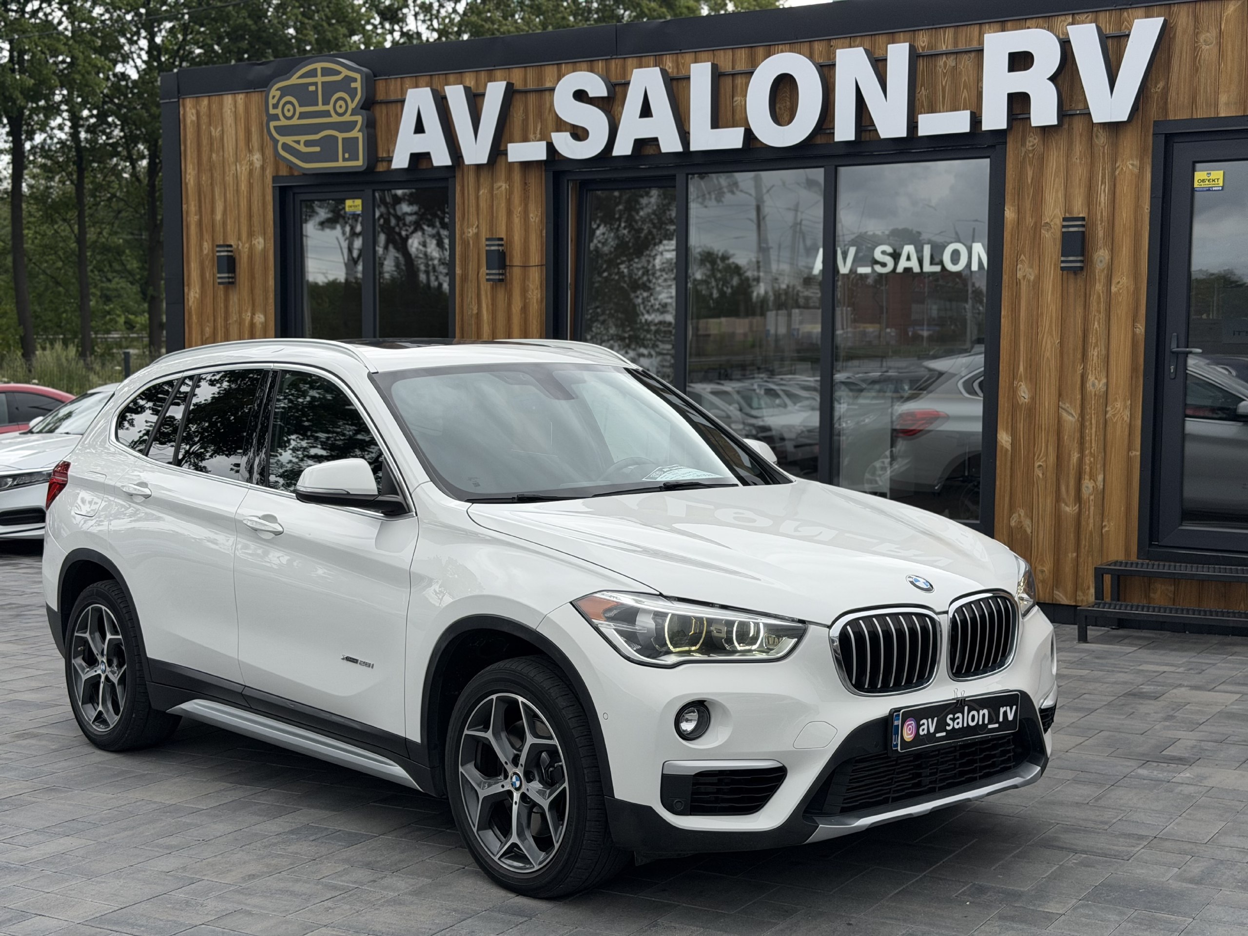 BMW X1