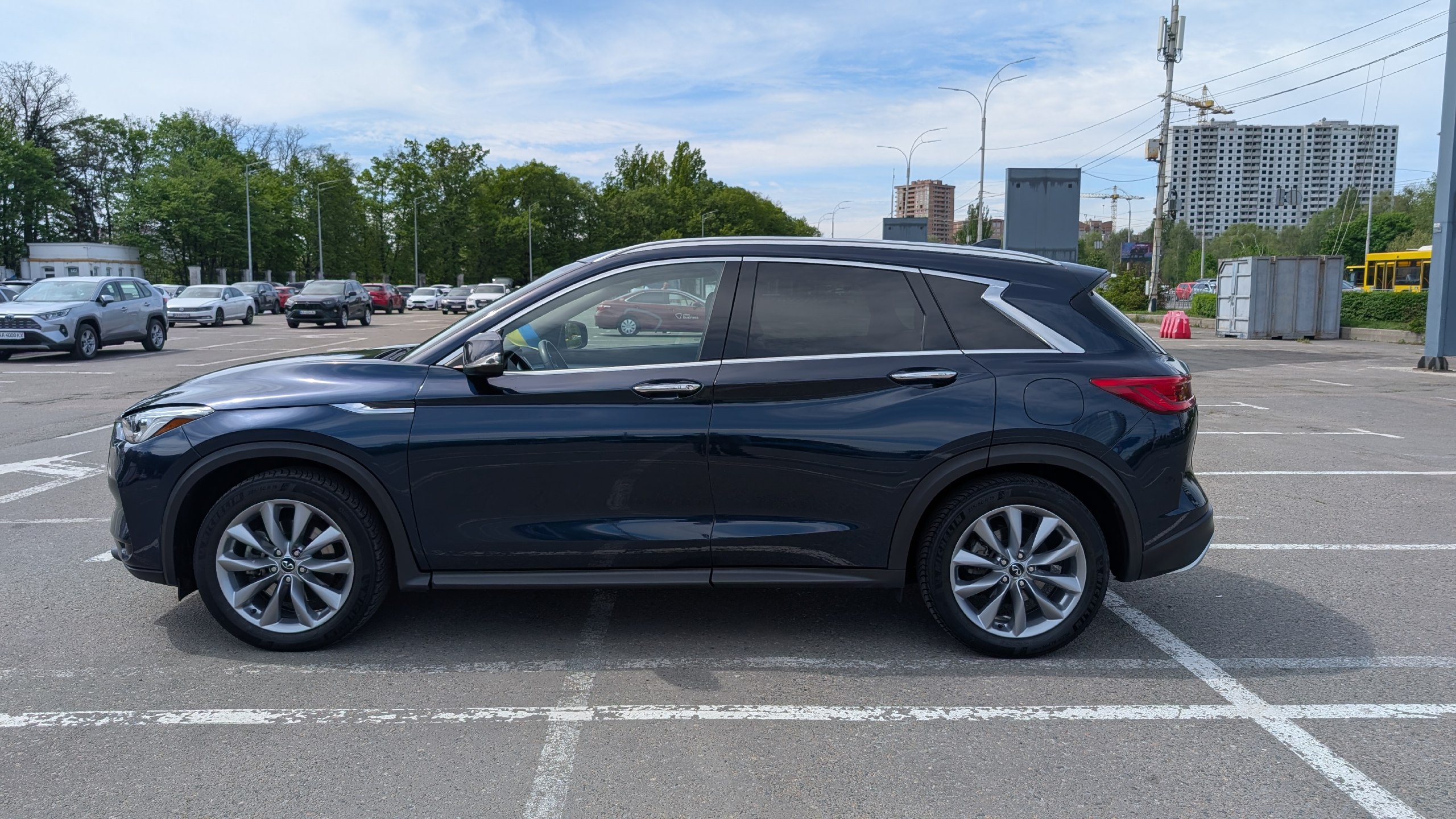 Infiniti QX50