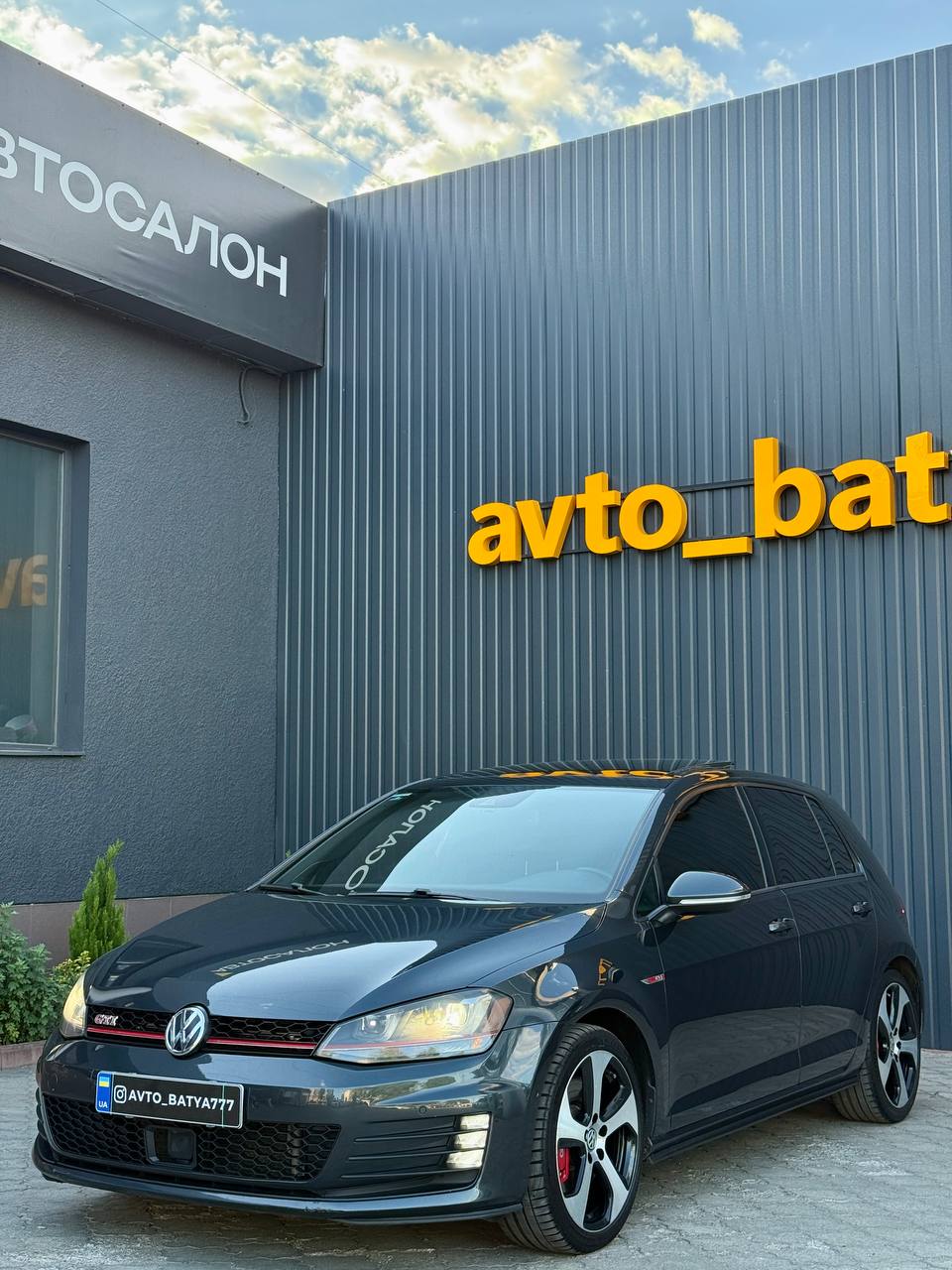 Volkswagen Golf GTI