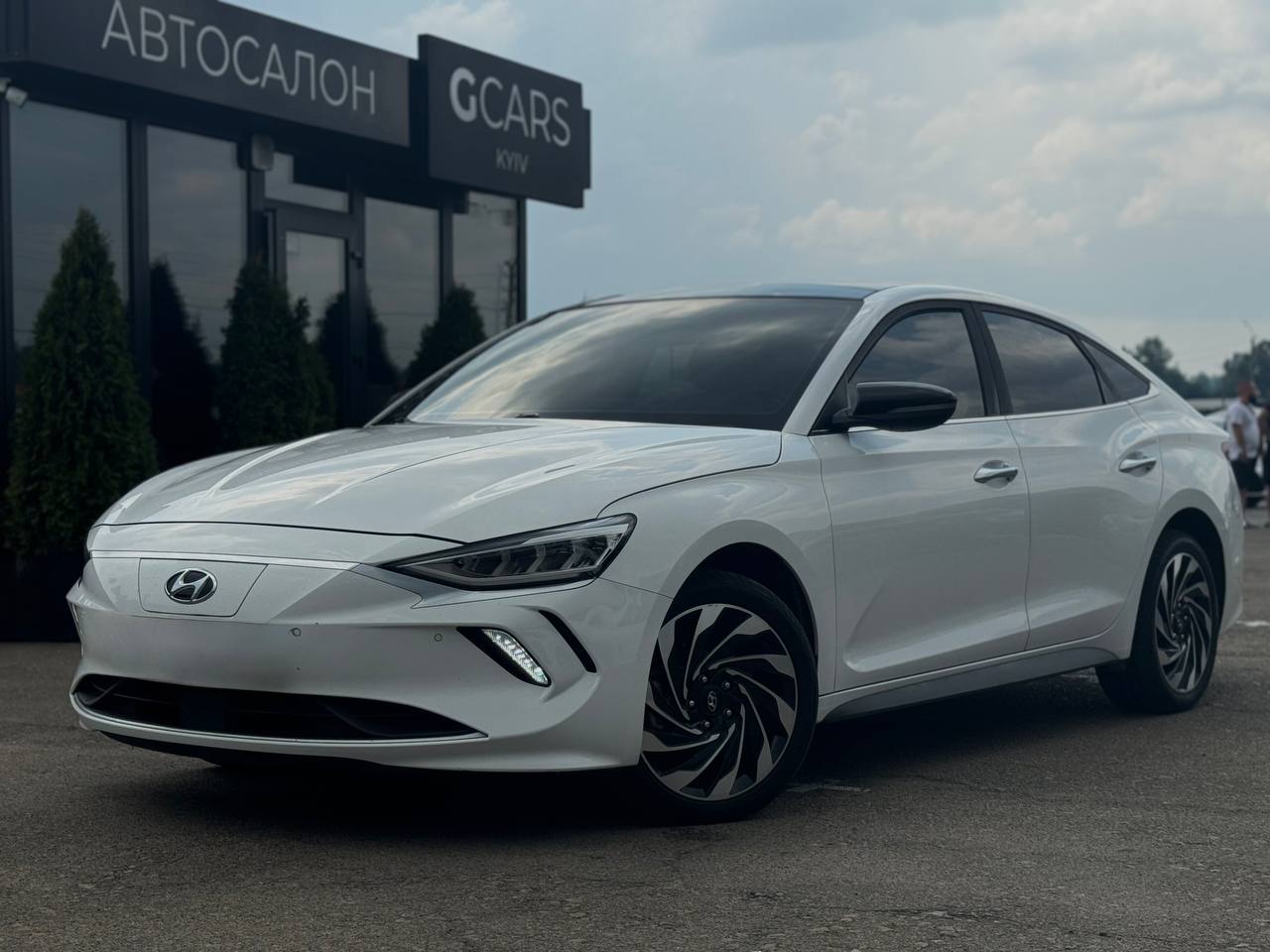 Hyundai Lafesta EV