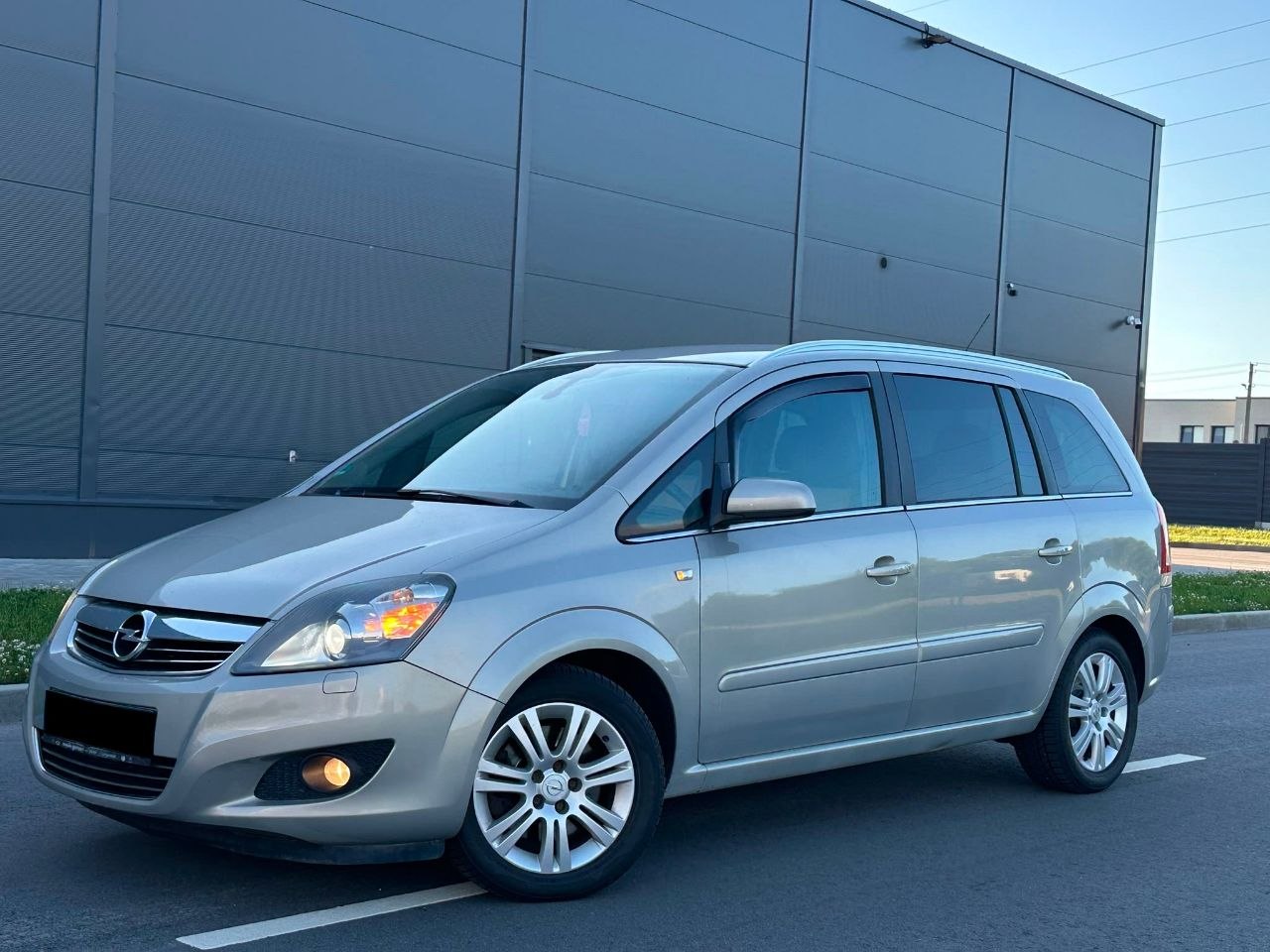 Opel Zafira 2011 рік 1.7 дизель механіка 6-ступка🔥🔥🔥