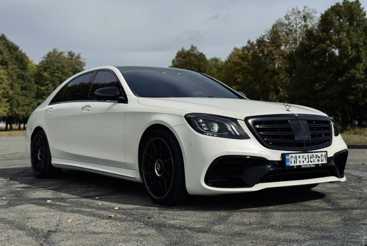 Mercedes-Benz S560L