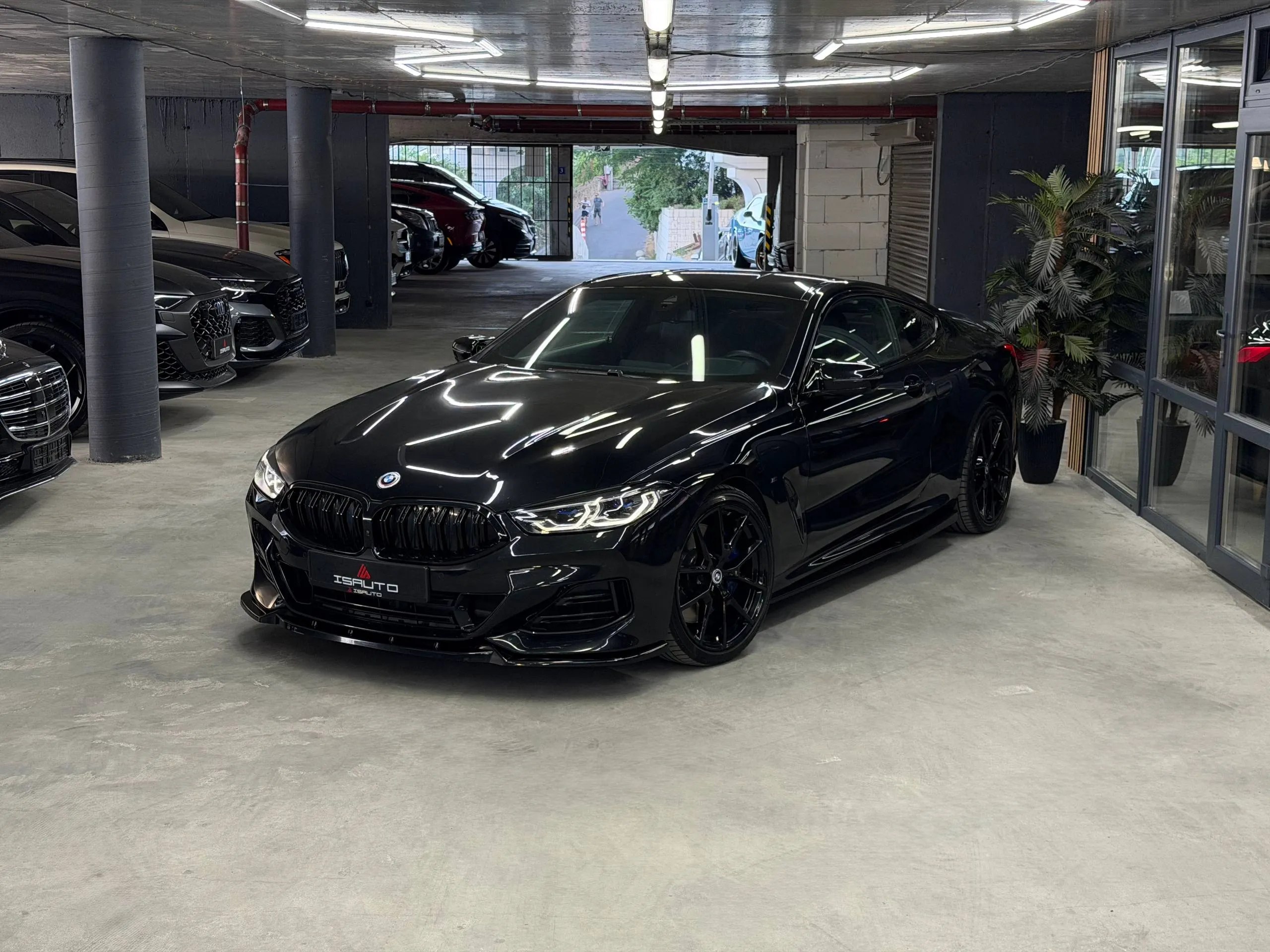 BMW 840i