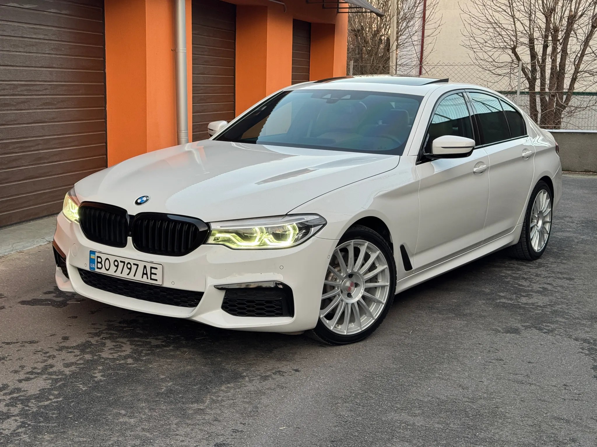 BMW 540i