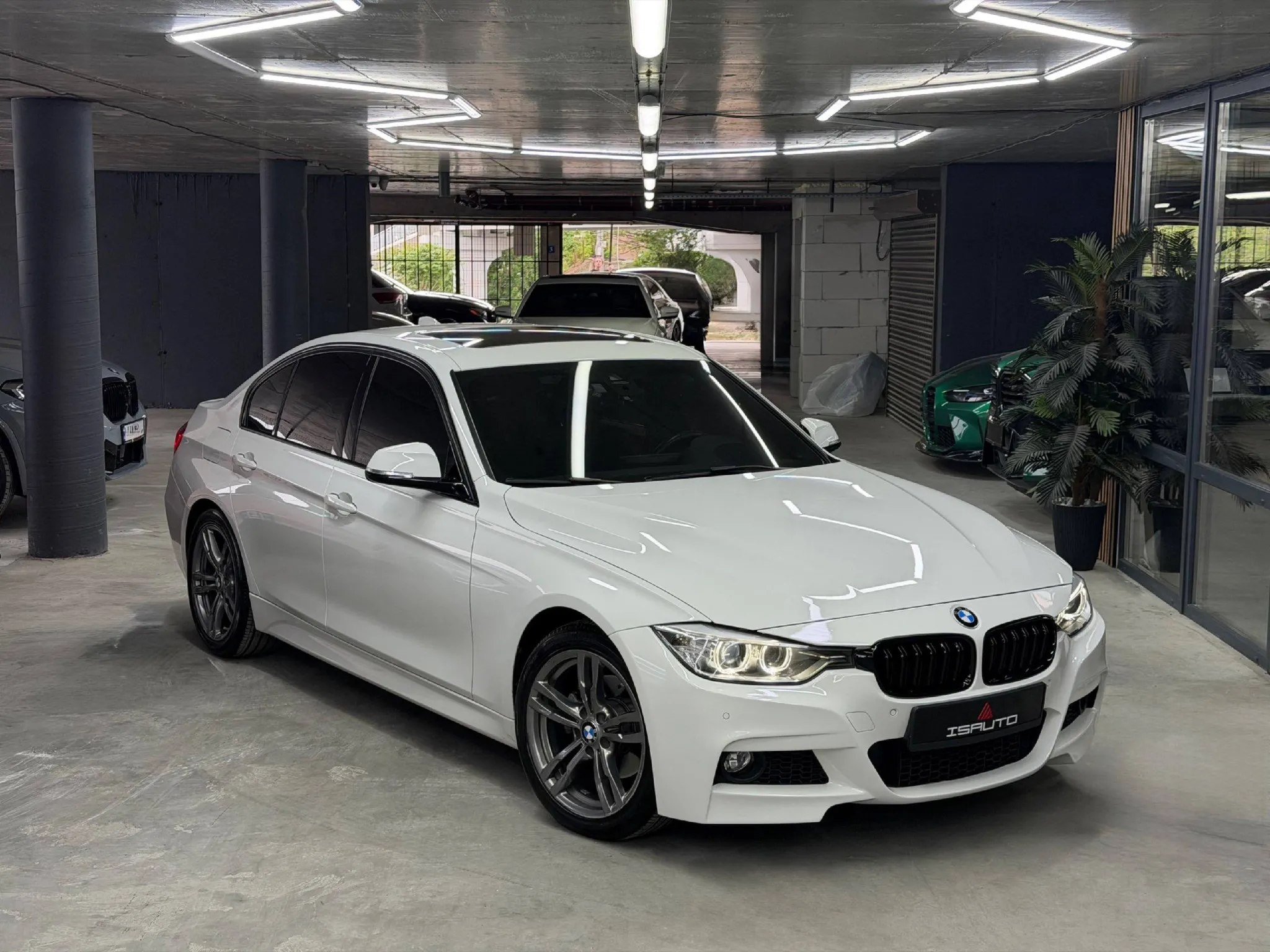 BMW 3Series 320d — фото 1