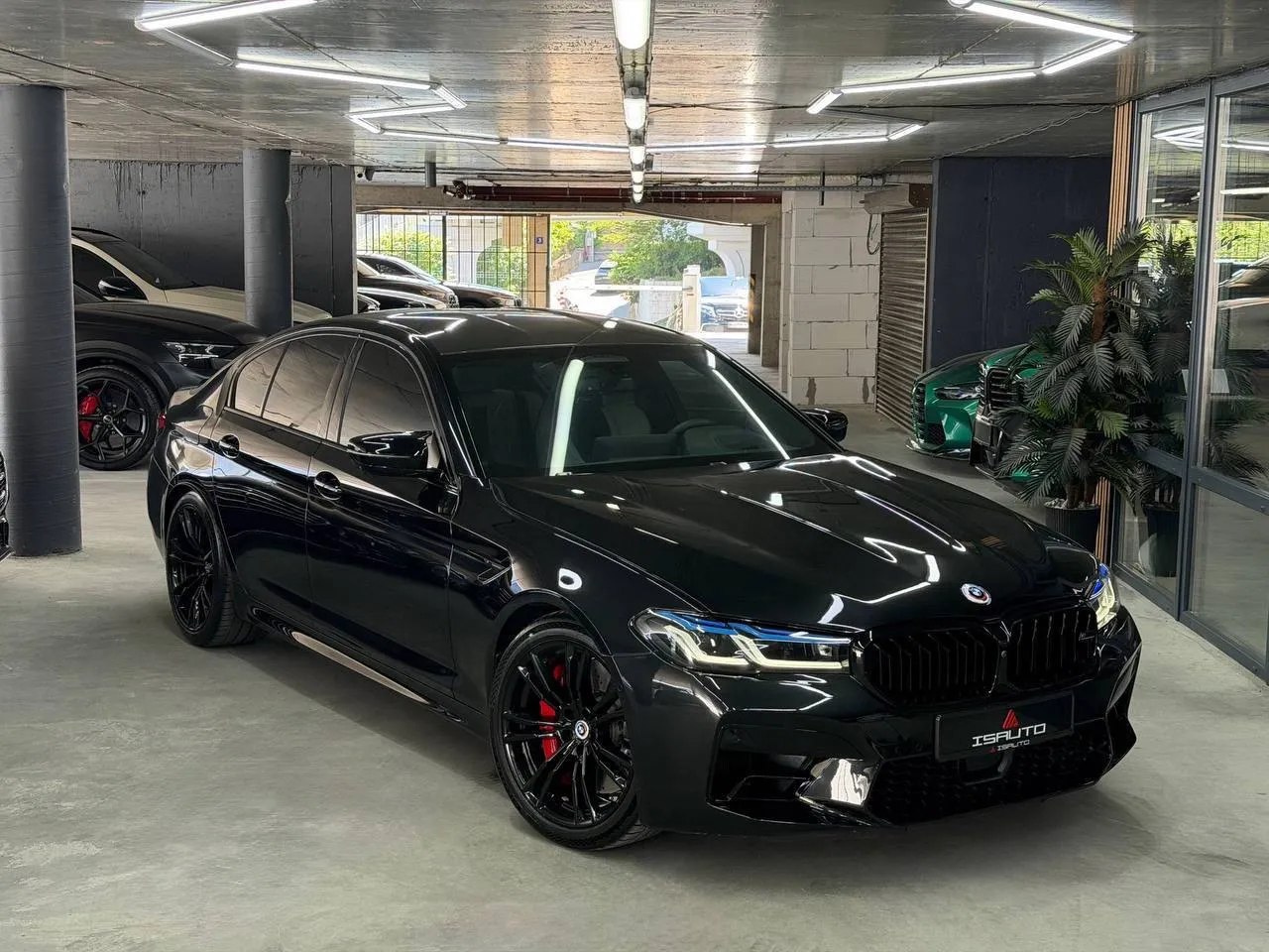 BMW M5 Competition — фото 1