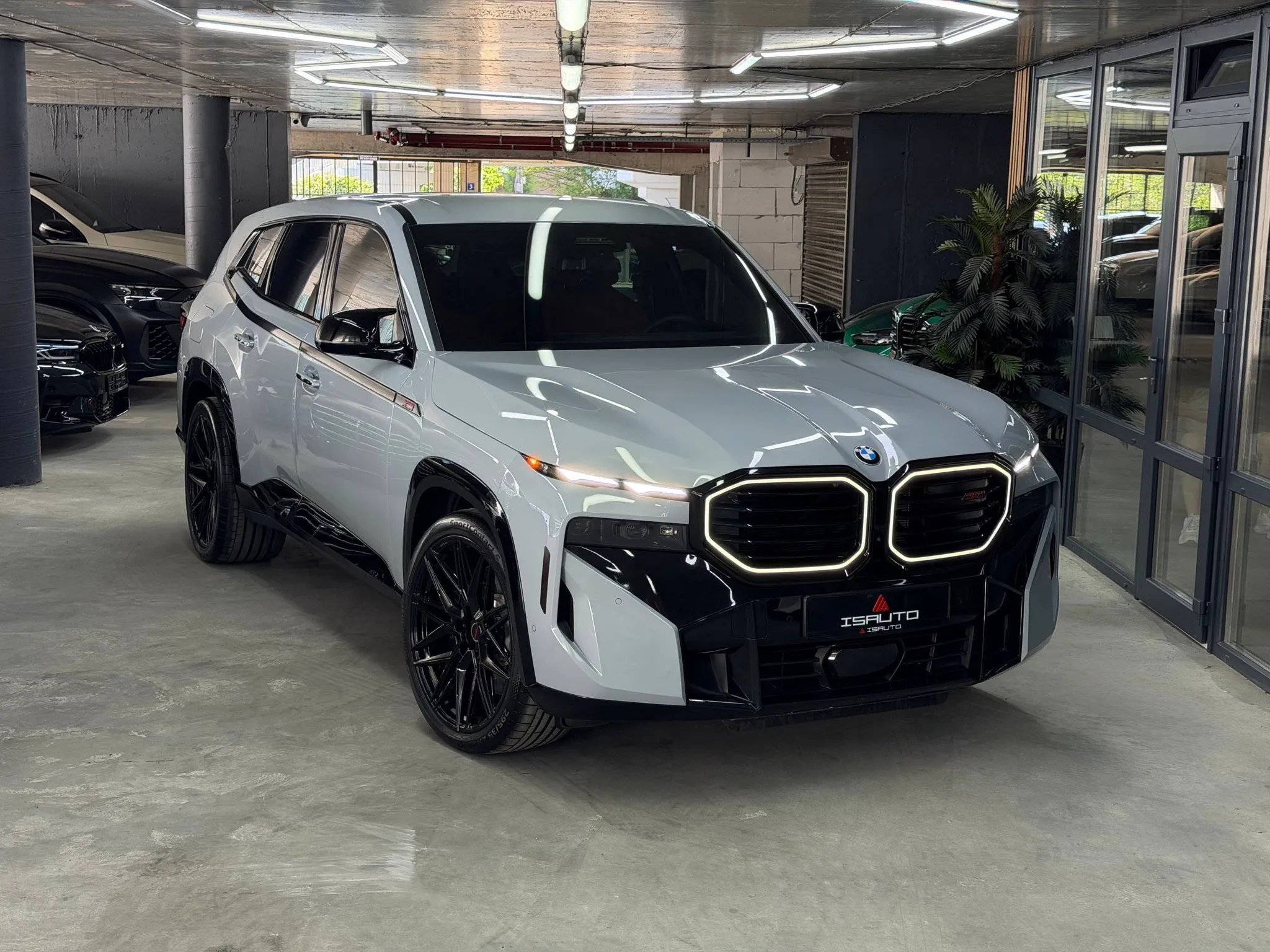 BMW XM