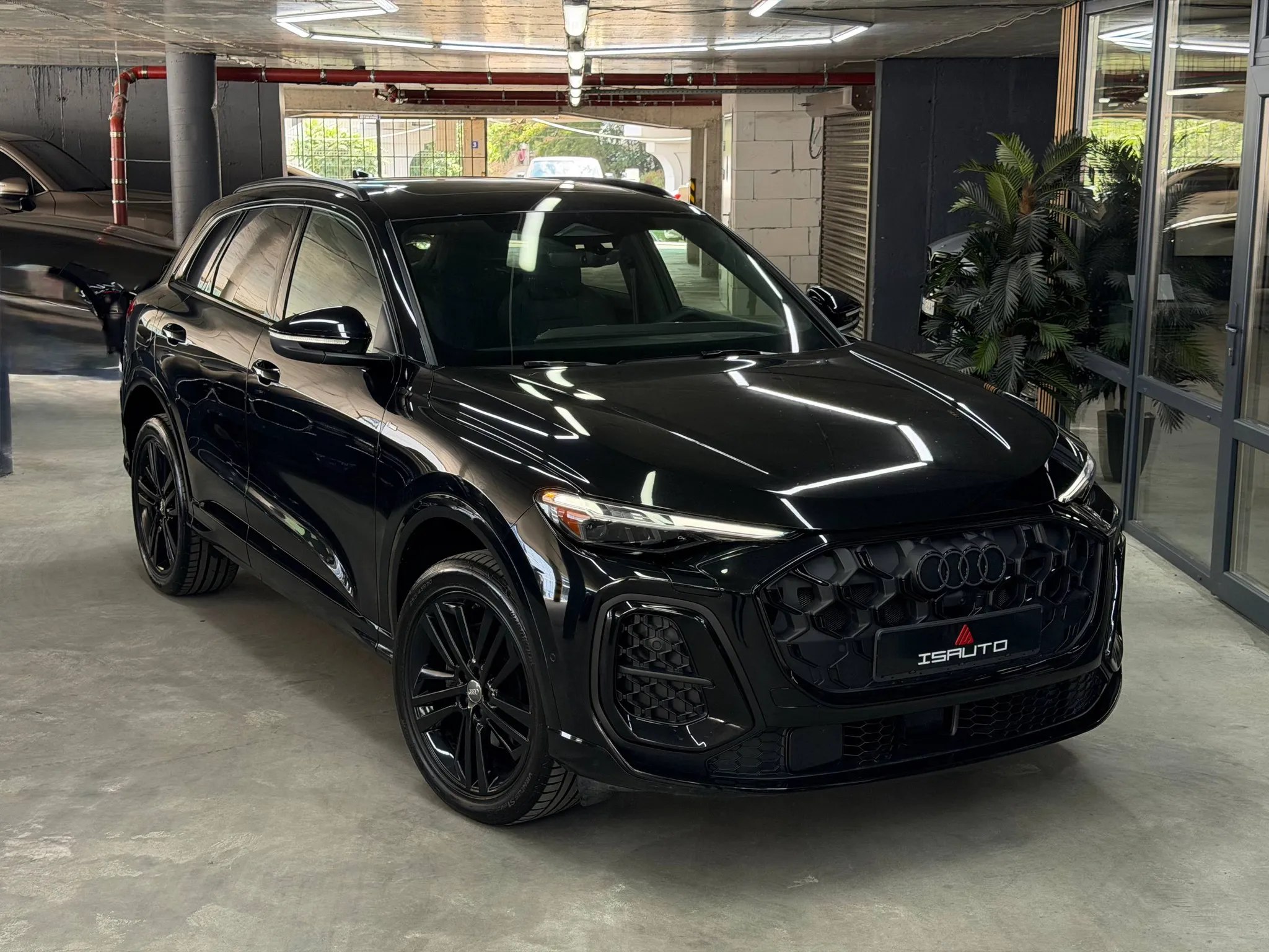 Audi Q5 S line — фото 1
