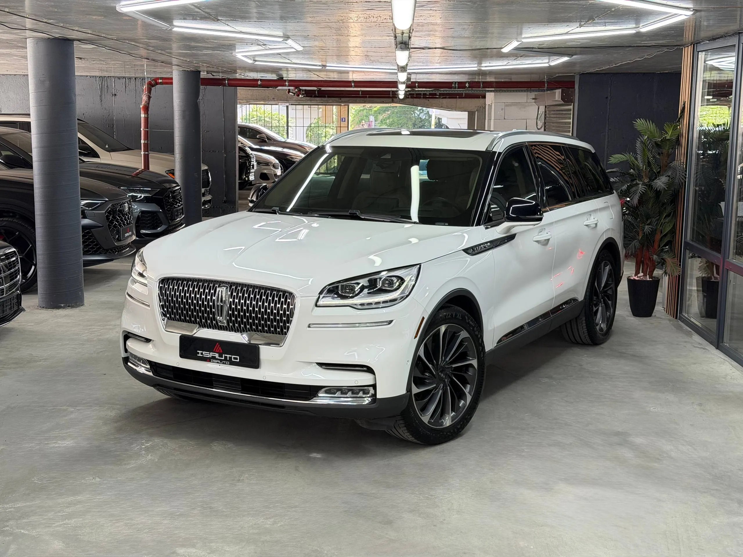 Lincoln Aviator — фото 1