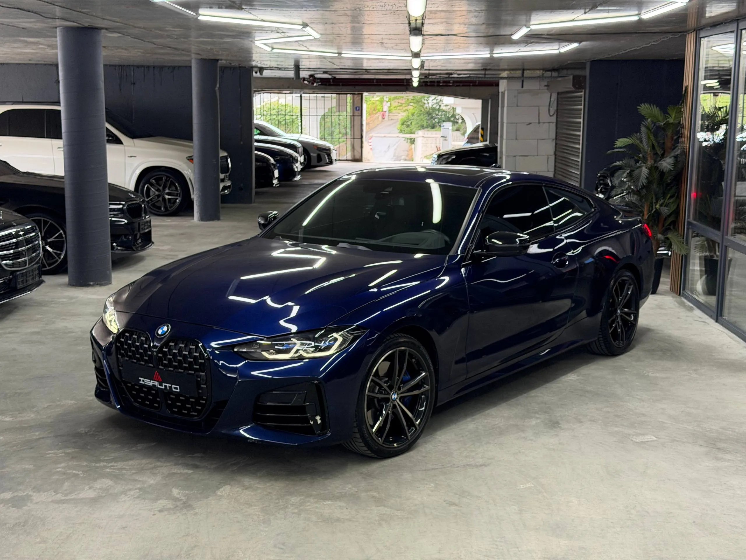 BMW M440i