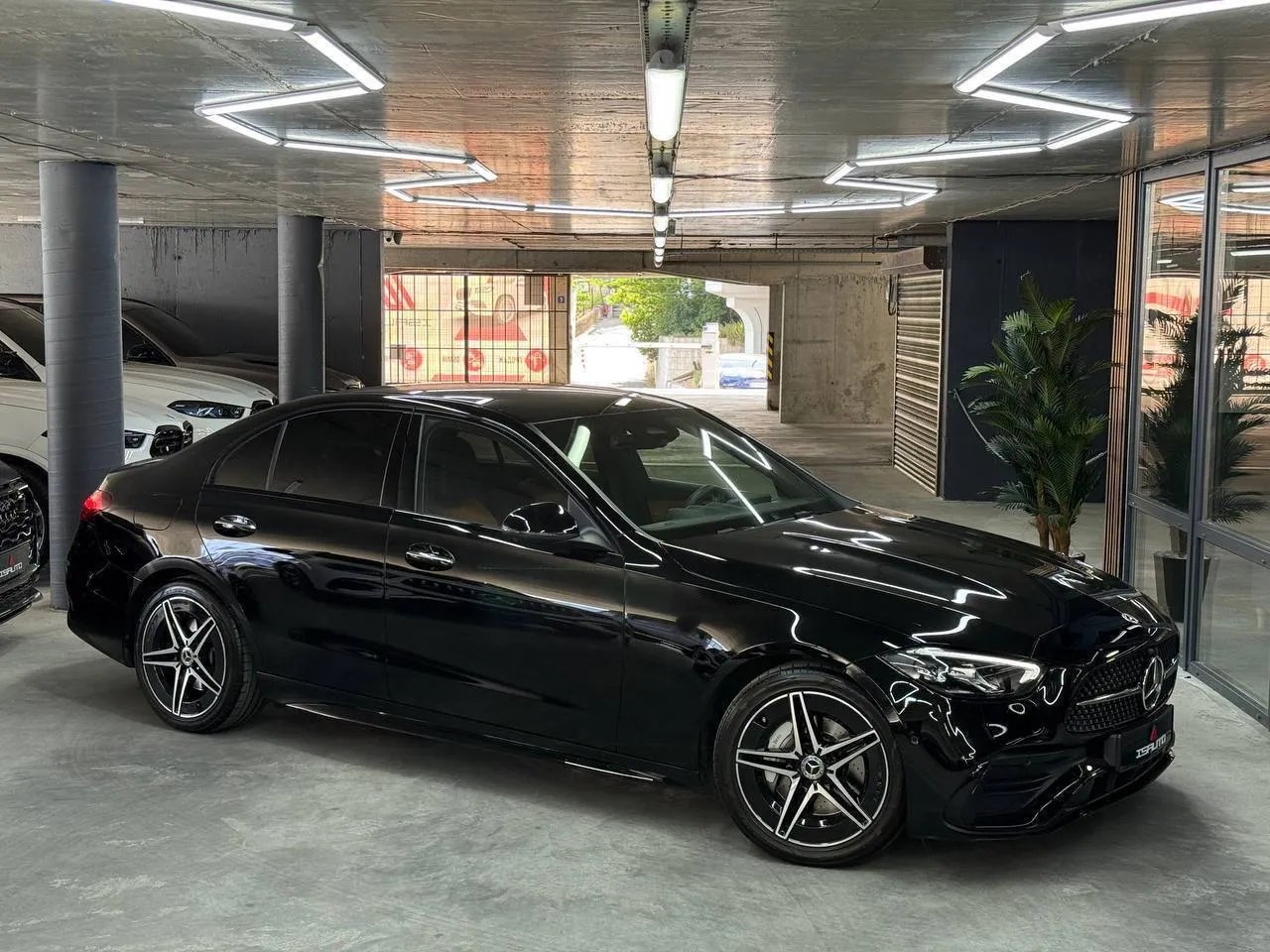 Mercedes-Benz C 200