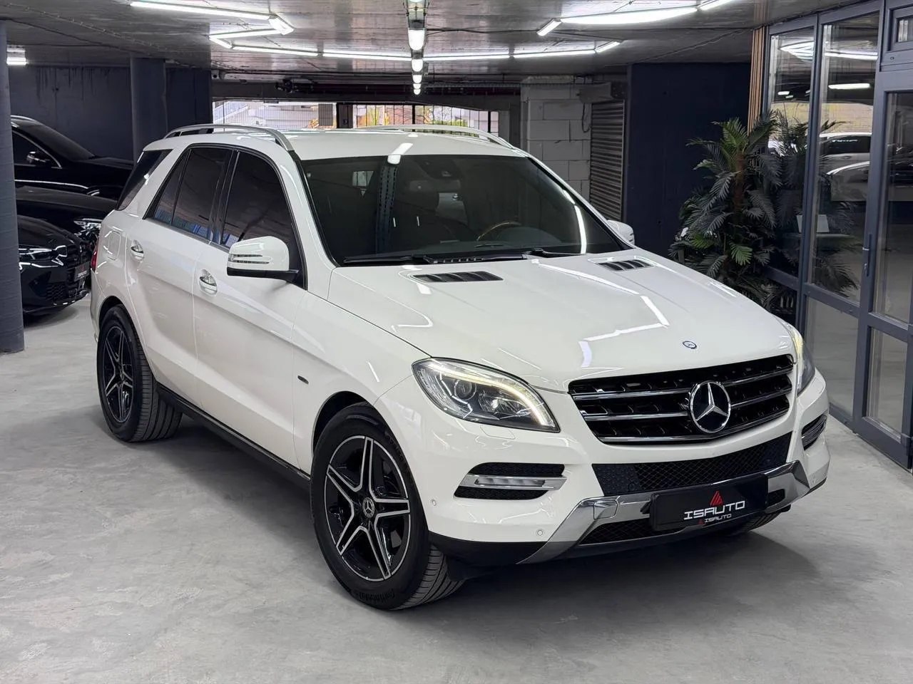 Mercedes-Benz Ml 350 — фото 1