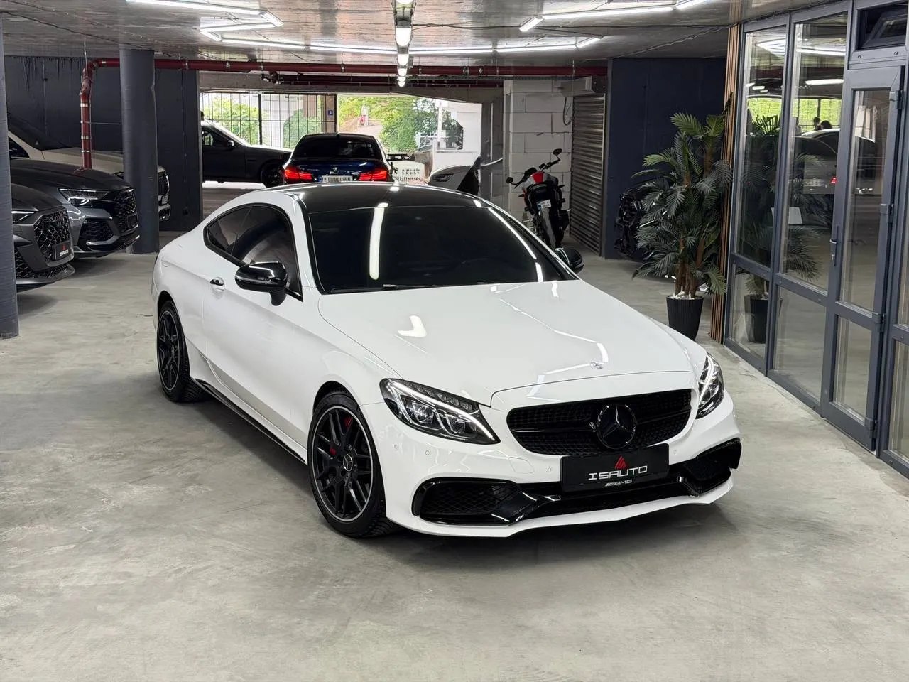 Mercedes-Benz C 200