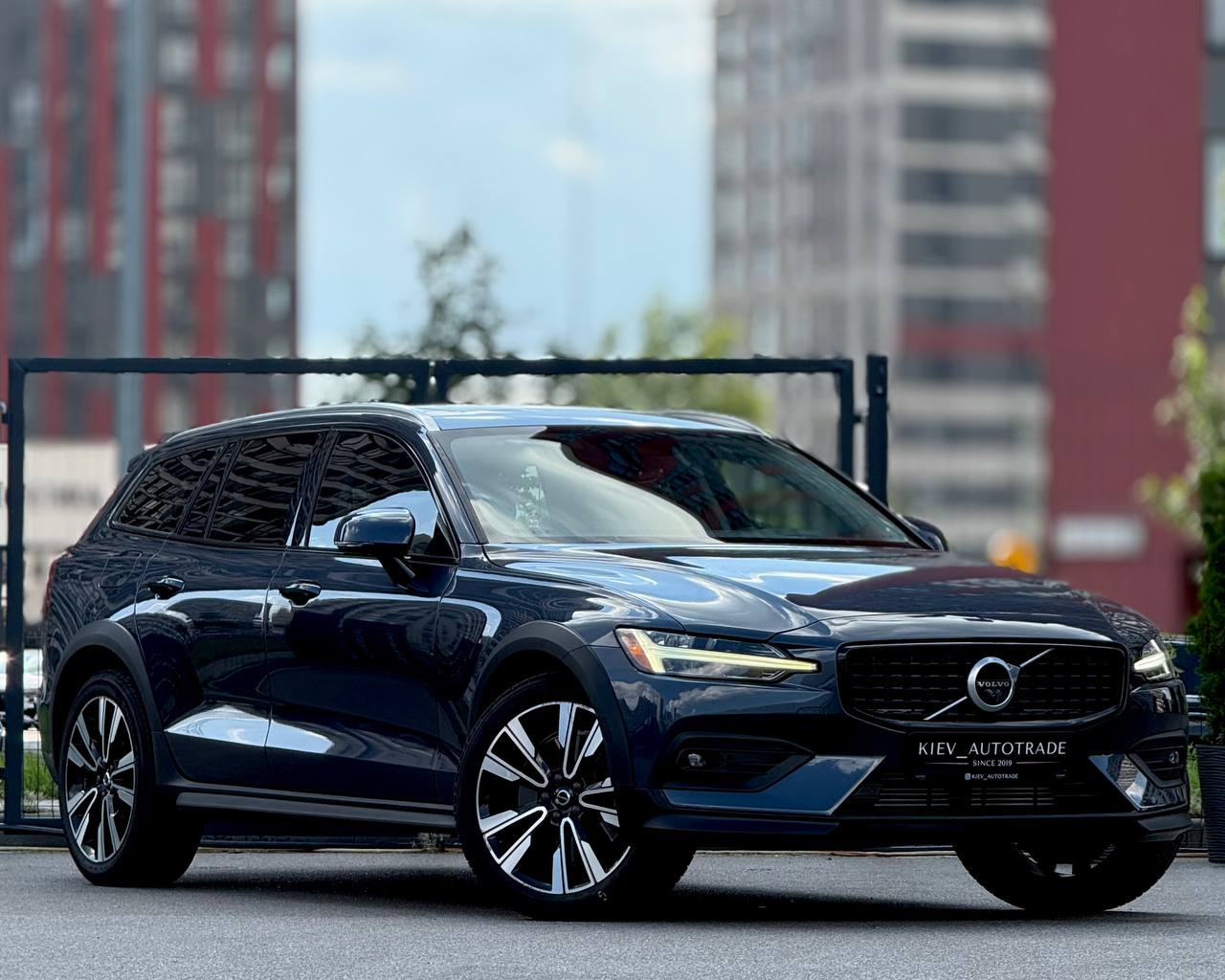 Volvo V60CC