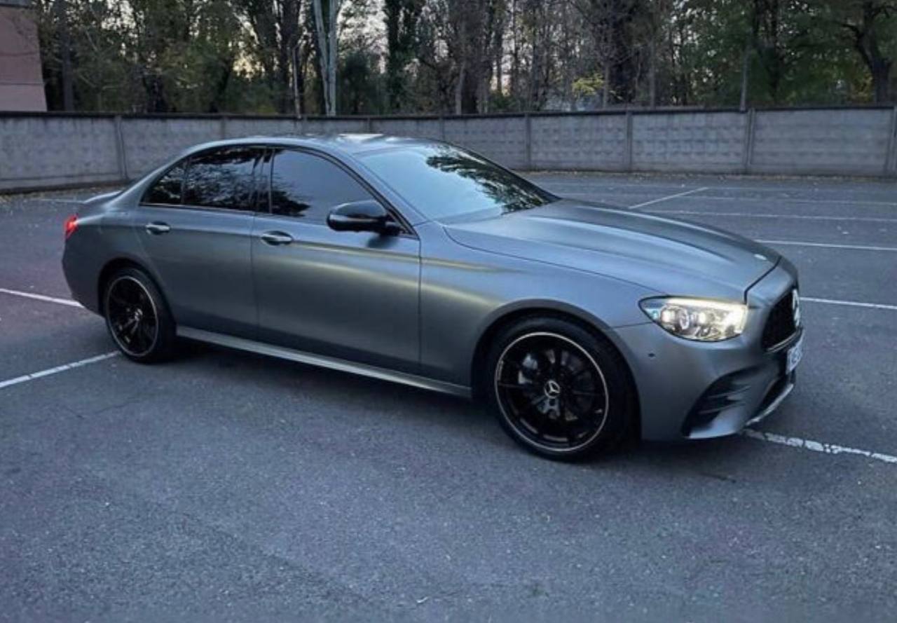Mercedes-Benz E220d