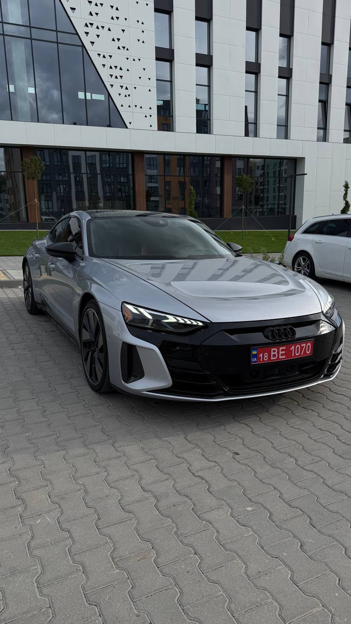Audi RS e-tron GT