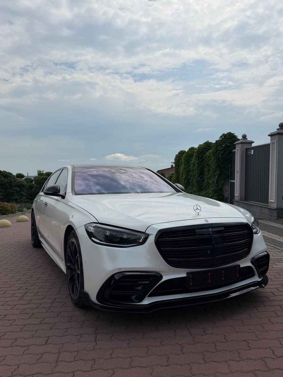 Mercedes-Benz S580