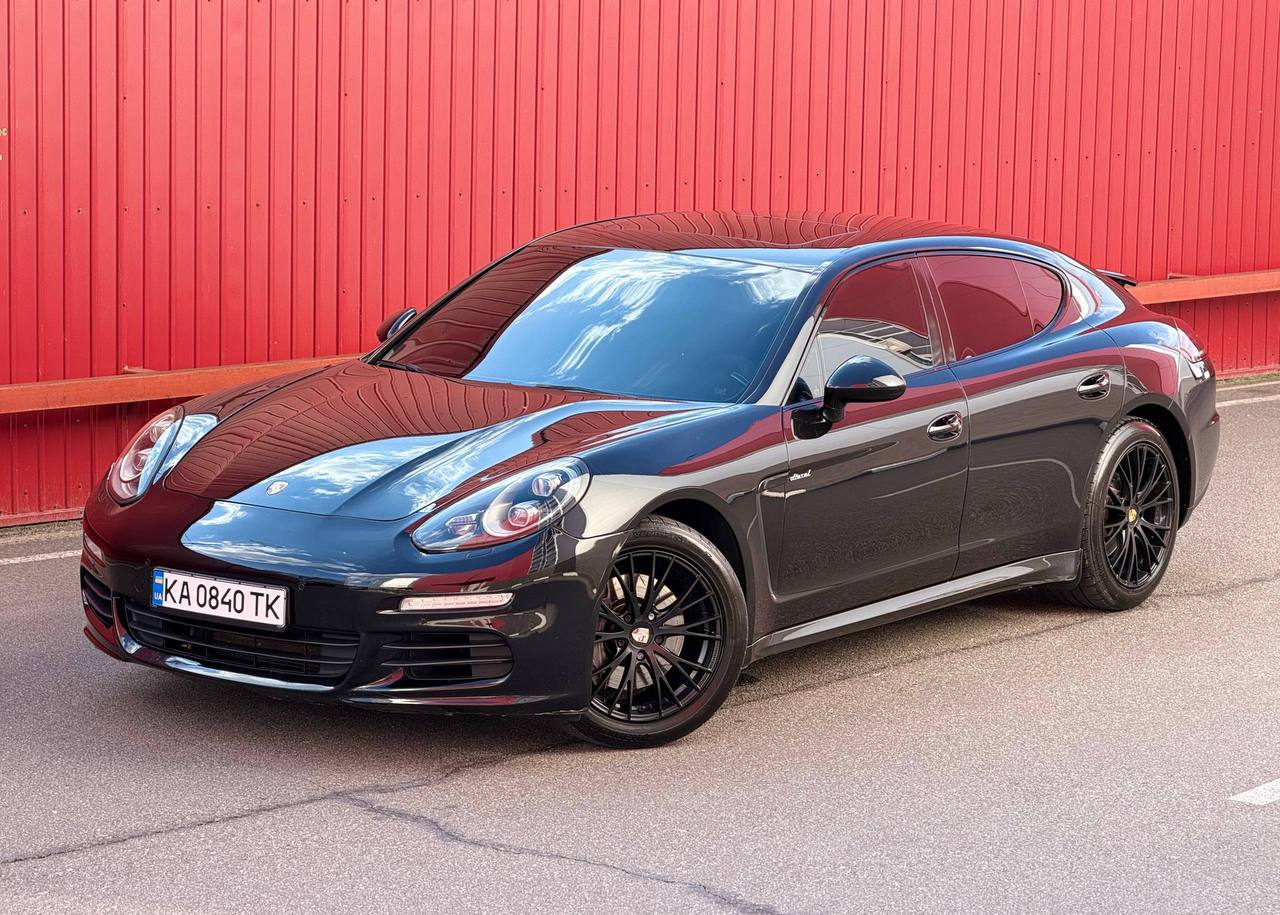 Porsche Panamera