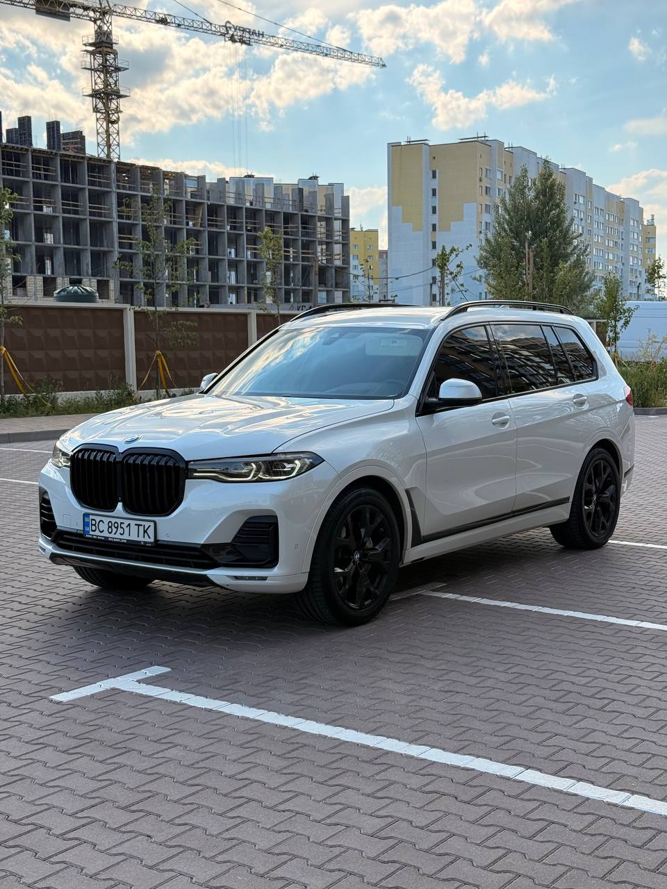 BMW X7