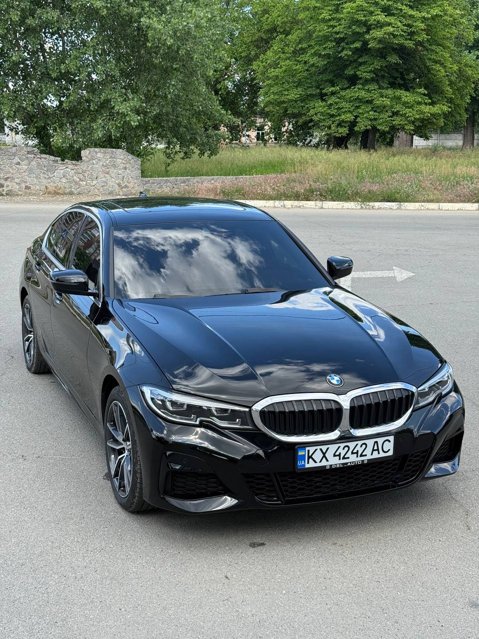 BMW 330i