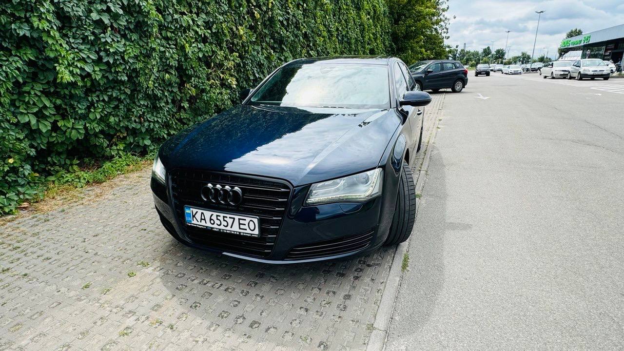 Audi A8