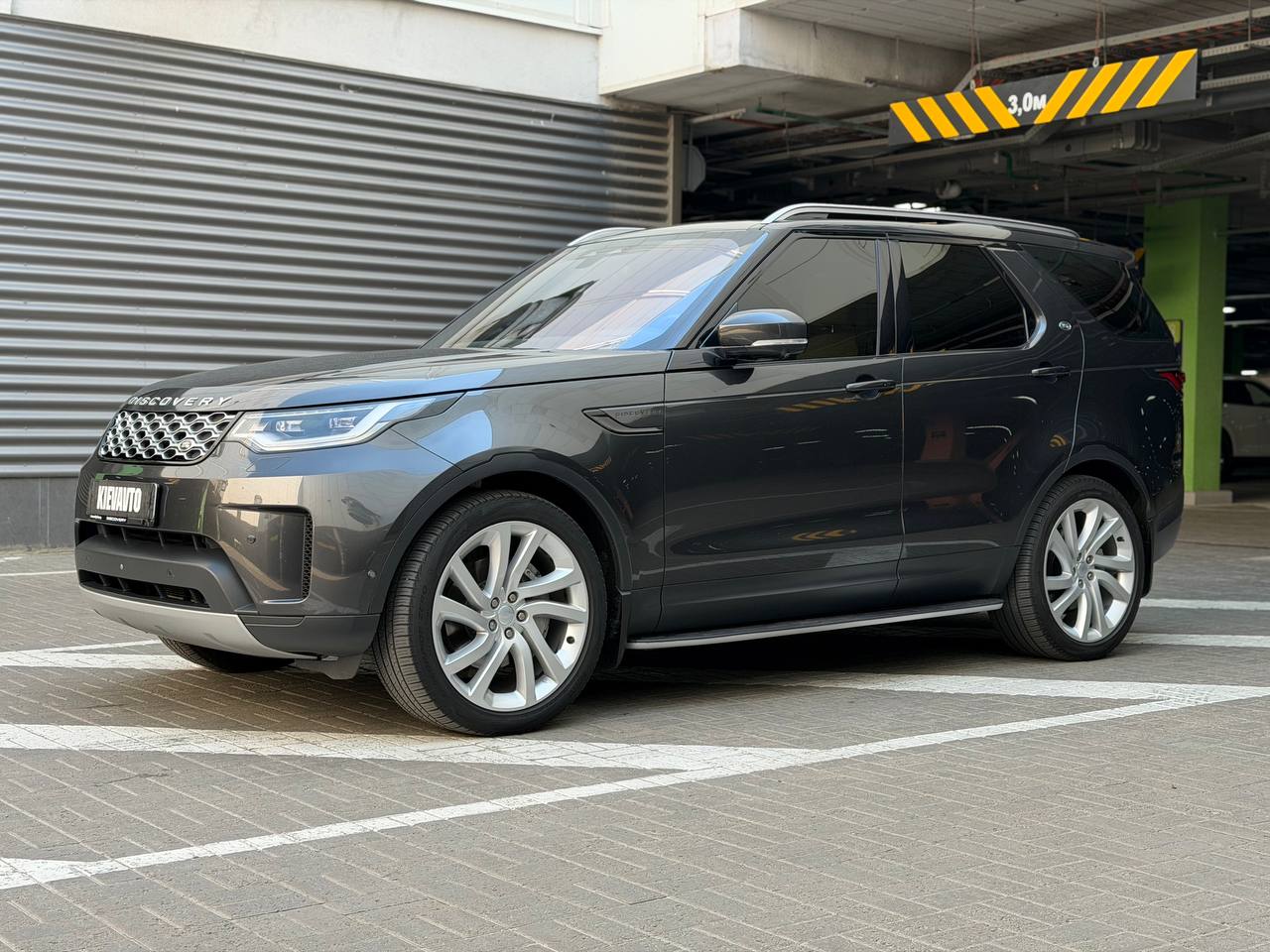 Land Rover Discovery D250