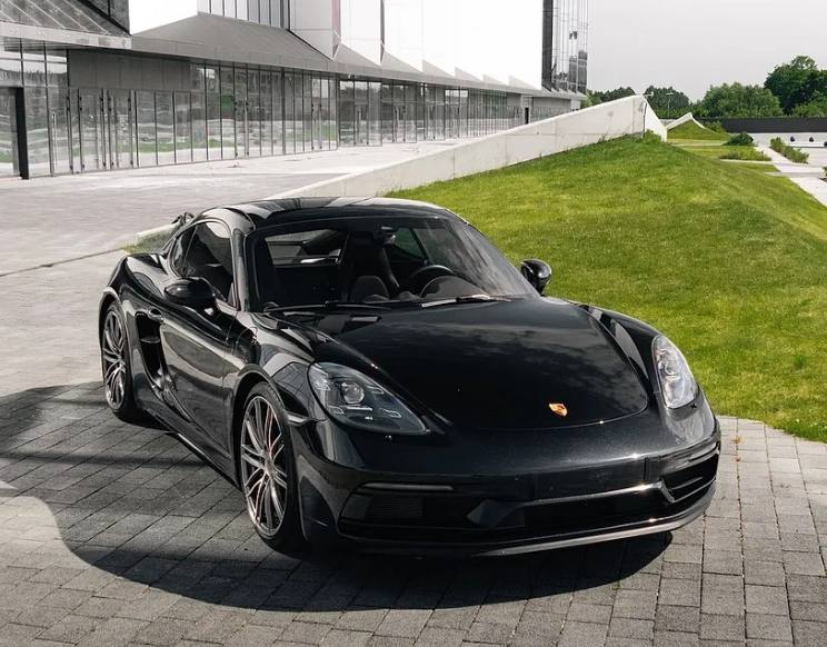 Porsche Cayman GTS