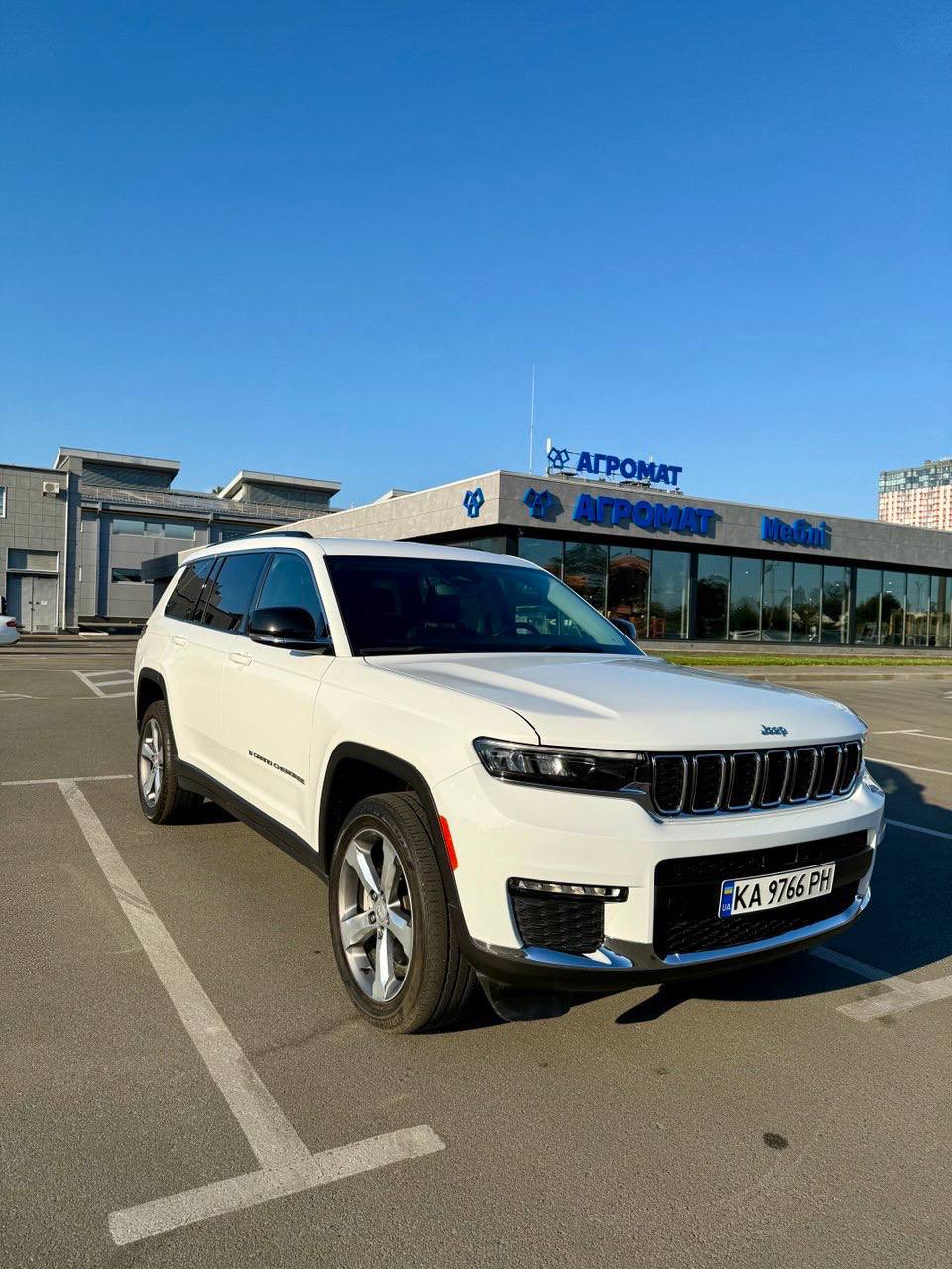 Jeep Grand Cherokee L — фото 1