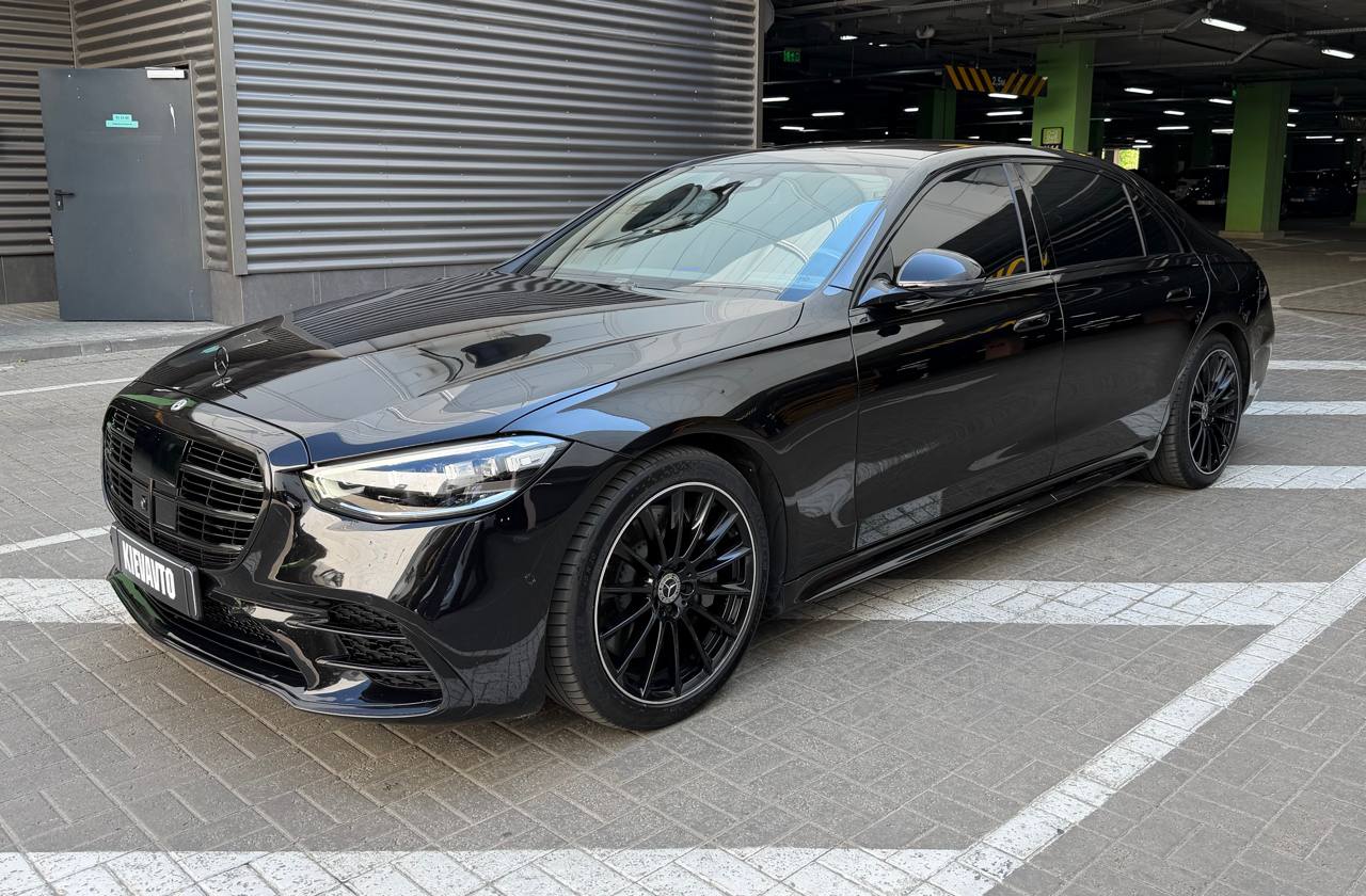 Mercedes-Benz S580e