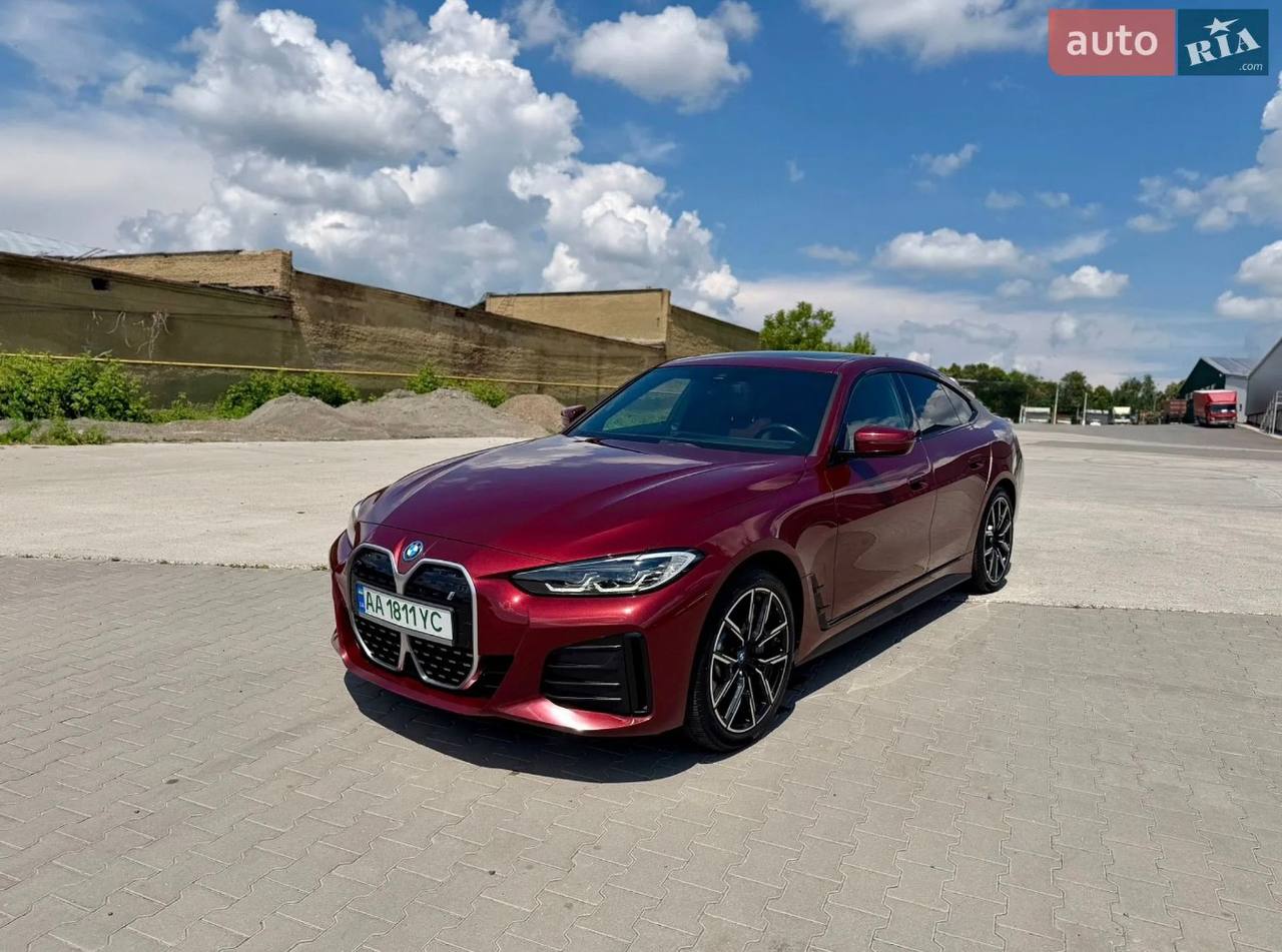 BMW i4