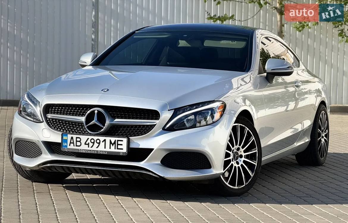 Mercedes-Benz C300 coupe