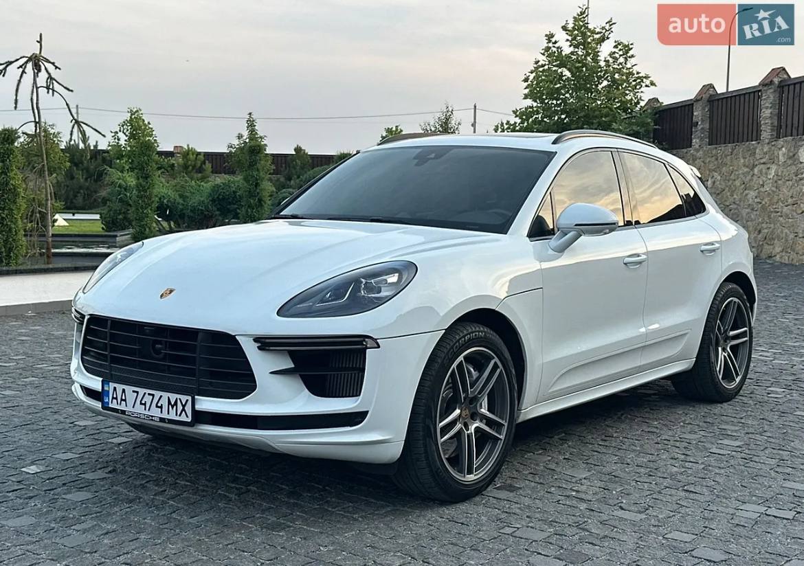 Porsche Macan Turbo — фото 1